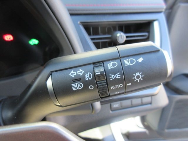Lexus UX 2018-12 182415-14