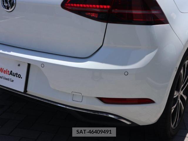 VolksWagen GOLF 2020-05 379039-13