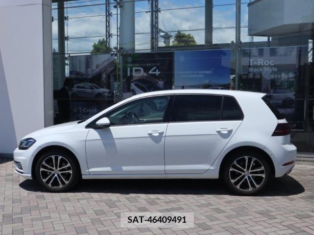VolksWagen GOLF 2020-05 379039-4