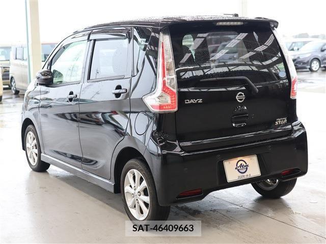 Nissan DAYZ 2019-03 219500-5
