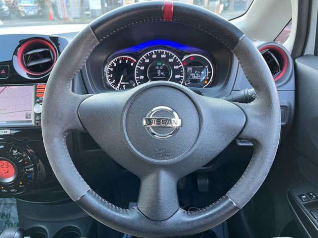 Nissan NOTE 2016-02 182609-14