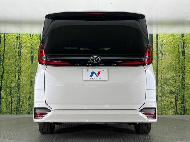 Toyota NOAH 2023-07 191658-16