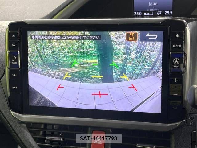 Toyota VOXY 2018-03 331676-5