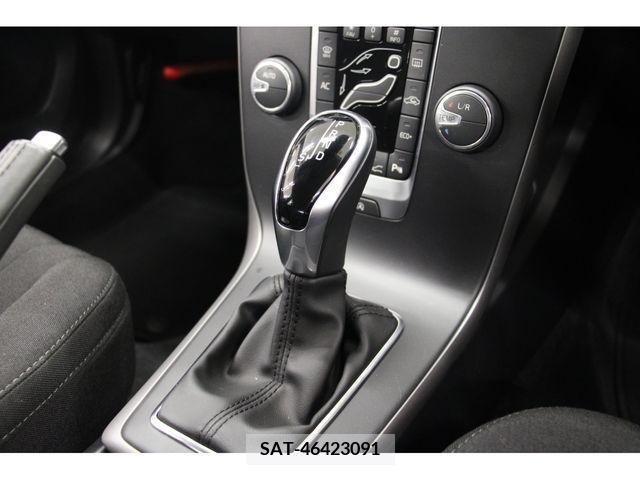 Volvo V40 2018-01 370198-4