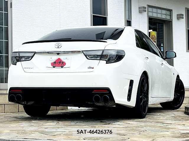 Toyota MARK X 2013-06 325578-2