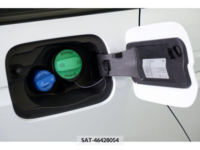 Audi A4 2023-03 374745-28