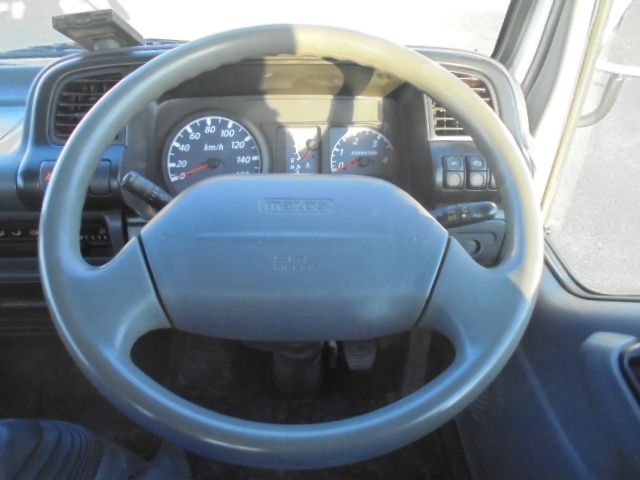 Mazda TITAN 2006-04 196304-1