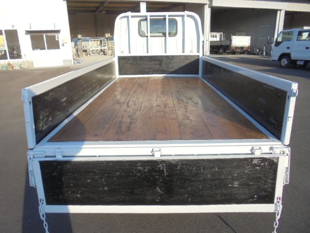 Mazda TITAN 2006-04 196304-27