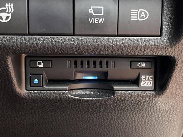 Toyota RAV4 2021-06 191440-10