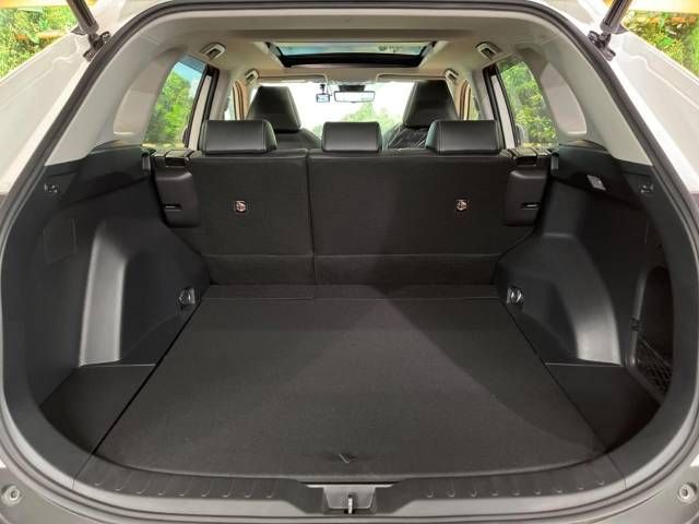 Toyota RAV4 2021-06 191440-13