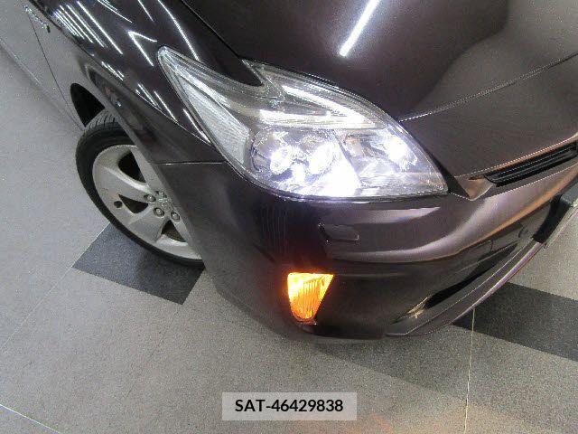 Toyota PRIUS 2012-06 282205-24