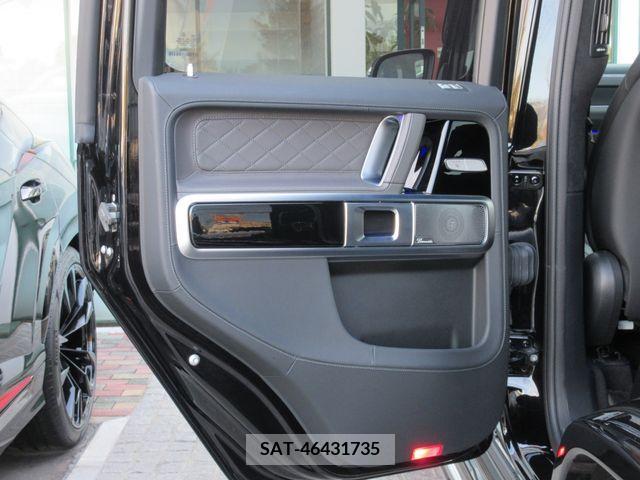 Amg G-CLASS 2023-01 215866-14