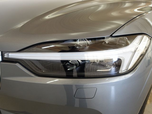 Volvo XC60 2021-07 24201-7