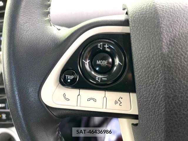 Toyota PRIUS 2016-10 224168-7