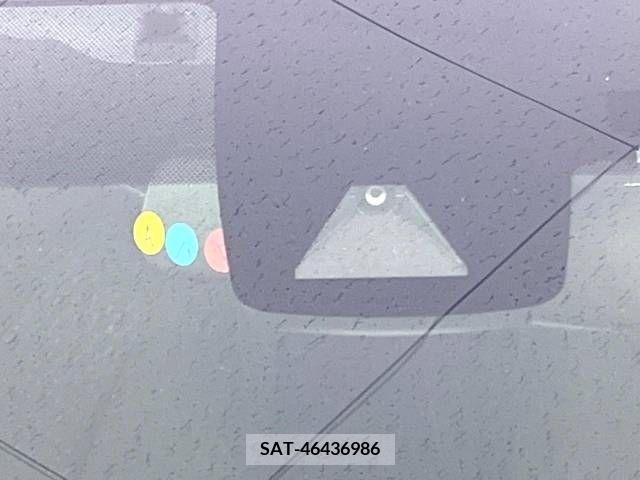 Toyota PRIUS 2016-10 224168-2