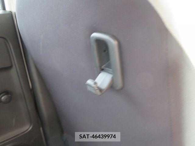 Suzuki ALTO 2015-03 375143-22
