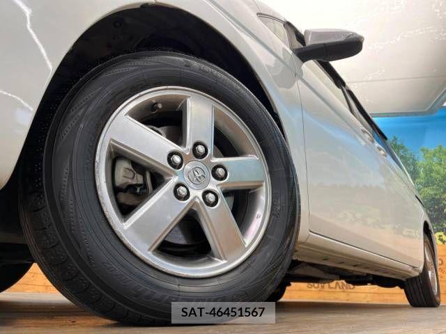 Toyota ISIS 2013-12 256973-13