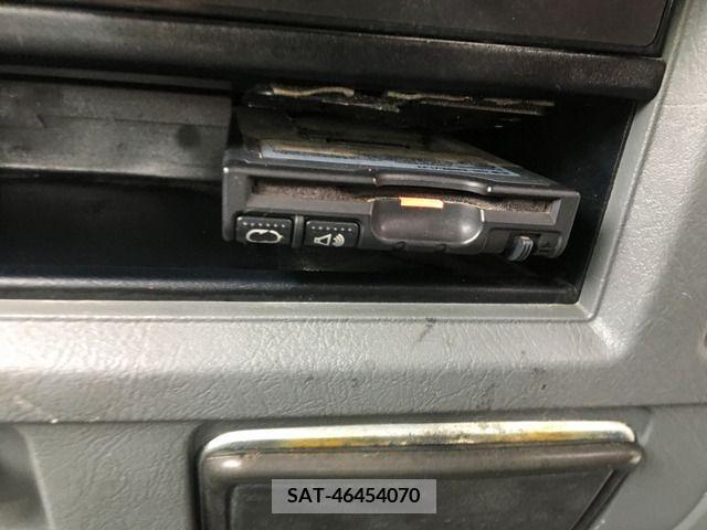 Nissan CLIPPER 2013-09 365520-7