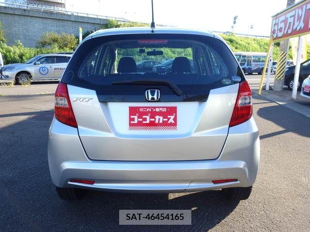 Honda FIT 2012-04 201339-3