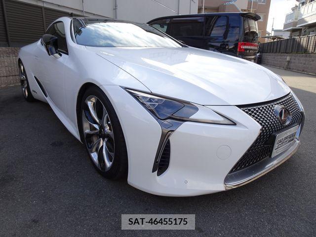 Lexus LC 2018-04 209838-2