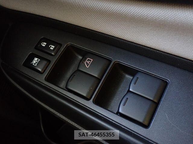 Nissan NOTE 2020-10 305530-11