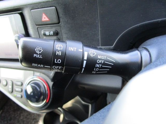 Toyota AQUA 2013-11 1352-10