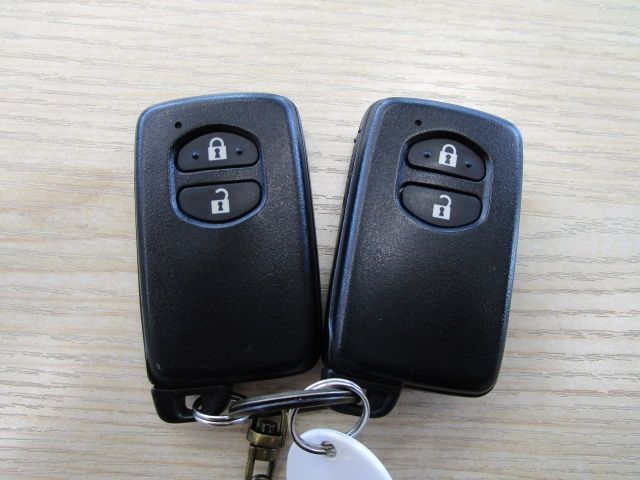 Toyota AQUA 2013-11 1352-18