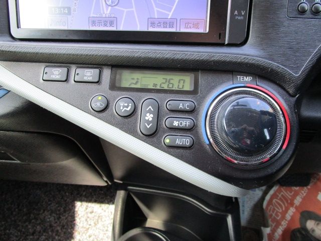Toyota AQUA 2013-11 1352-9