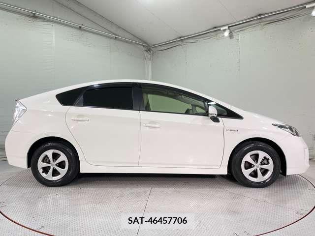 Toyota PRIUS 2014-07 221776-7