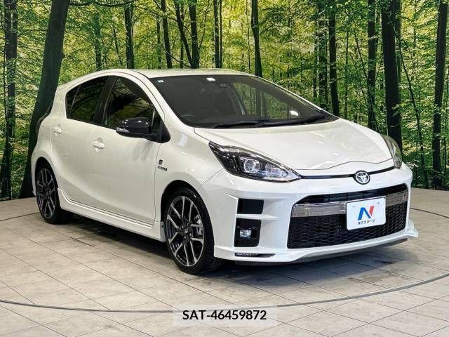 Toyota AQUA 2019-06 314374-16