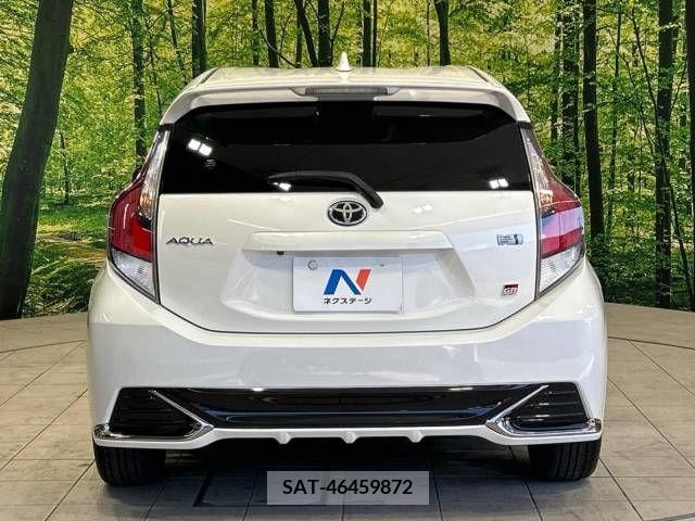 Toyota AQUA 2019-06 314374-15