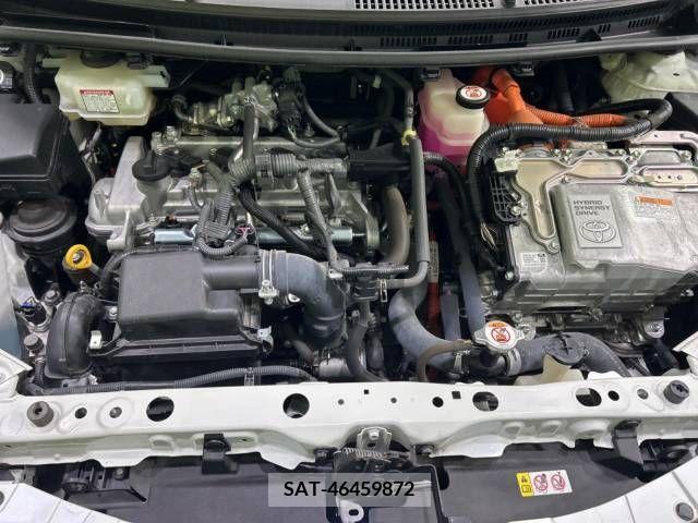 Toyota AQUA 2019-06 314374-18