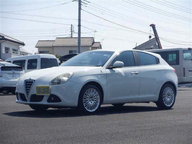 ALFA ROMEO GIULIETTA 2014-04 24001-0