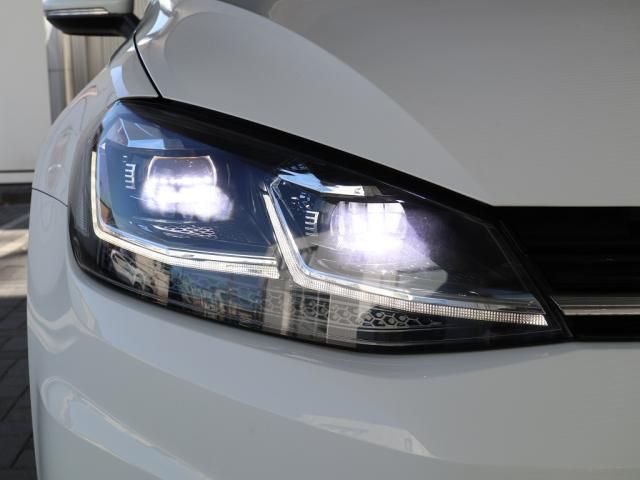 VolksWagen GOLF 2019-09 186488-10