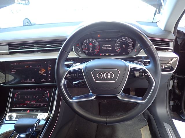 Audi A8 2018-10 16218-12