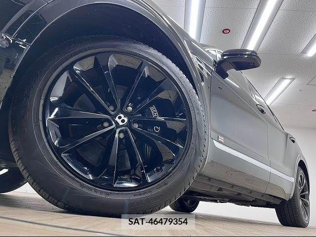 Bentley BENTAYGA 2016-09 377436-18