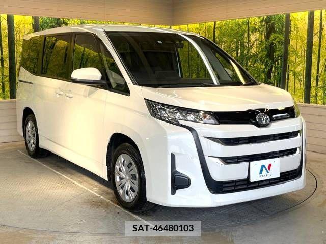 Toyota NOAH 2022-11 376356-17