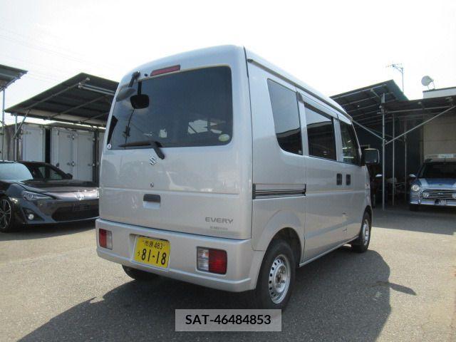 Suzuki EVERY 2009-07 359966-9