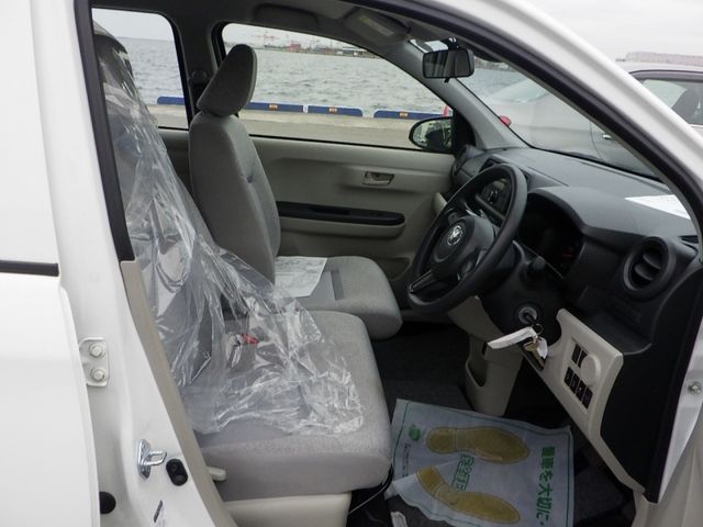 Toyota PASSO 2018-11 189307-1