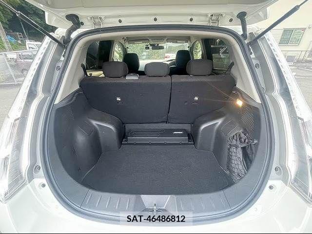 Nissan LEAF 2016-09 386508-27