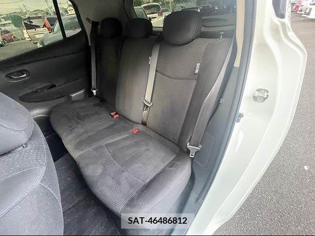 Nissan LEAF 2016-09 386508-25