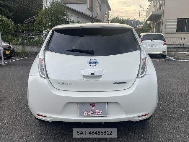 Nissan LEAF 2016-09 386508-16