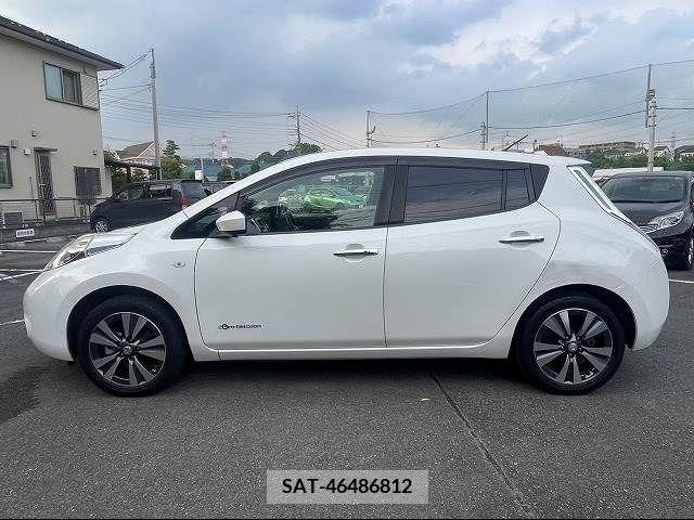 Nissan LEAF 2016-09 386508-15