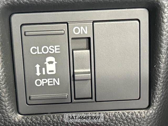 Honda N BOX CUSTOM 2019-08 364917-5
