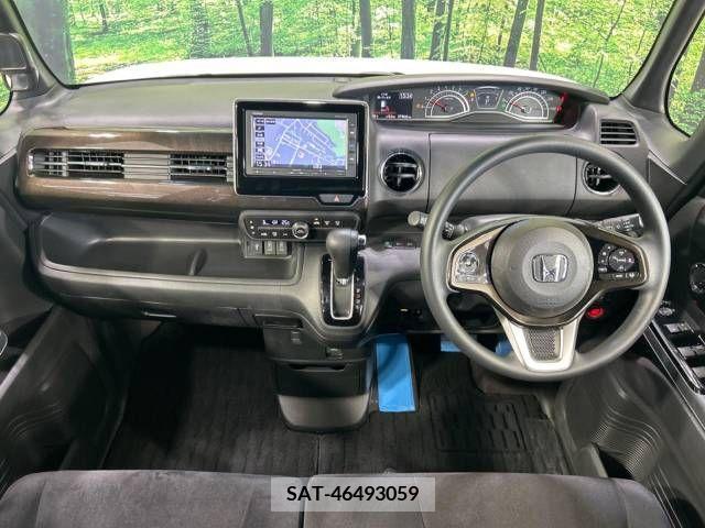 Honda N BOX CUSTOM 2019-08 364917-1