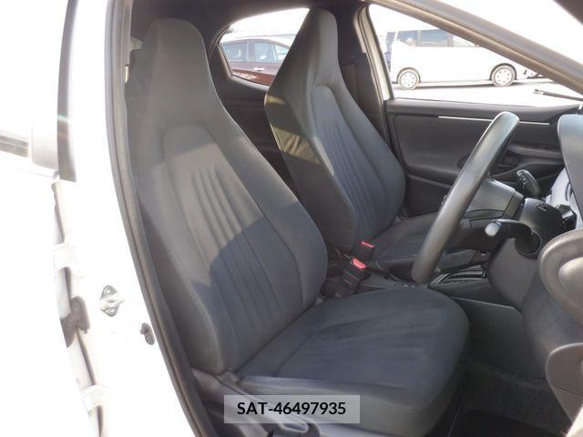 Toyota YARIS 2020-07 201737-10