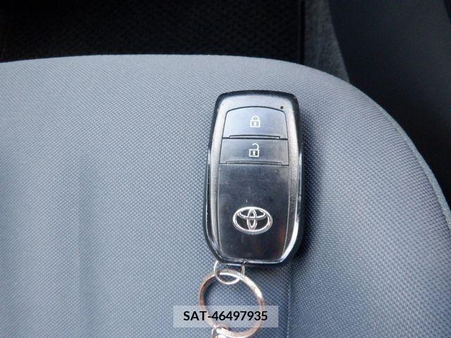 Toyota YARIS 2020-07 201737-25