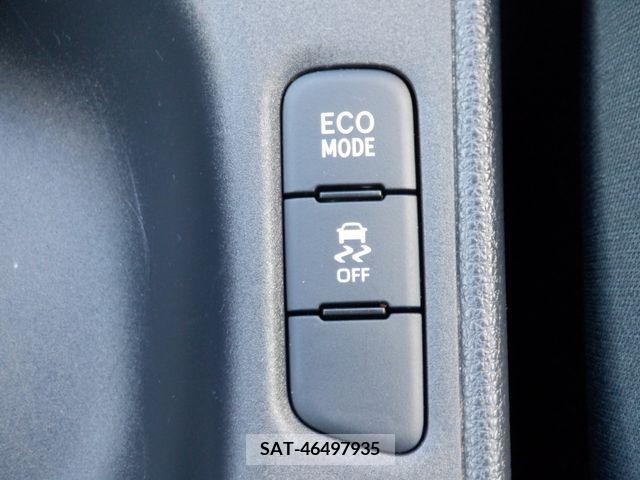 Toyota YARIS 2020-07 201737-20