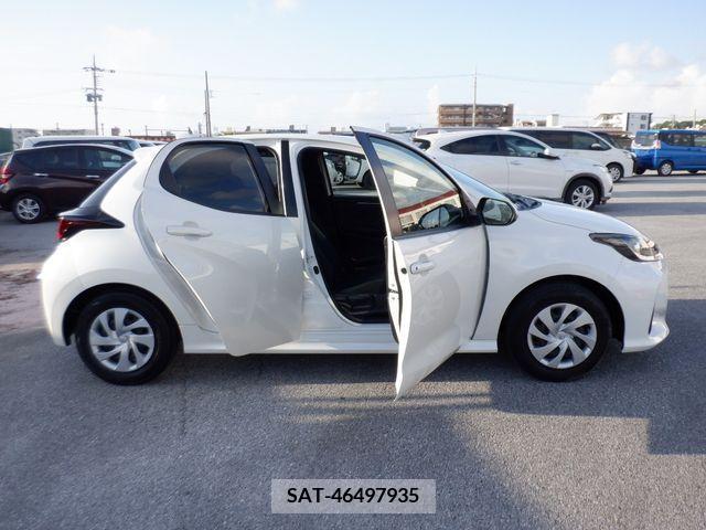 Toyota YARIS 2020-07 201737-4