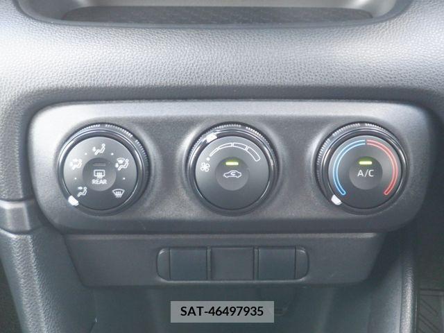 Toyota YARIS 2020-07 201737-13